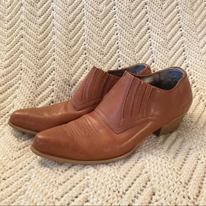 Durango Women's Western Crush Slip On Brown Leather Booties Size: 10